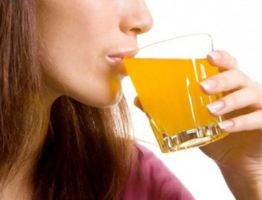 Οι 6 τροφές που μπορούν να μας δώσουν περισσότερη βιταμίνη C από το πορτοκάλι